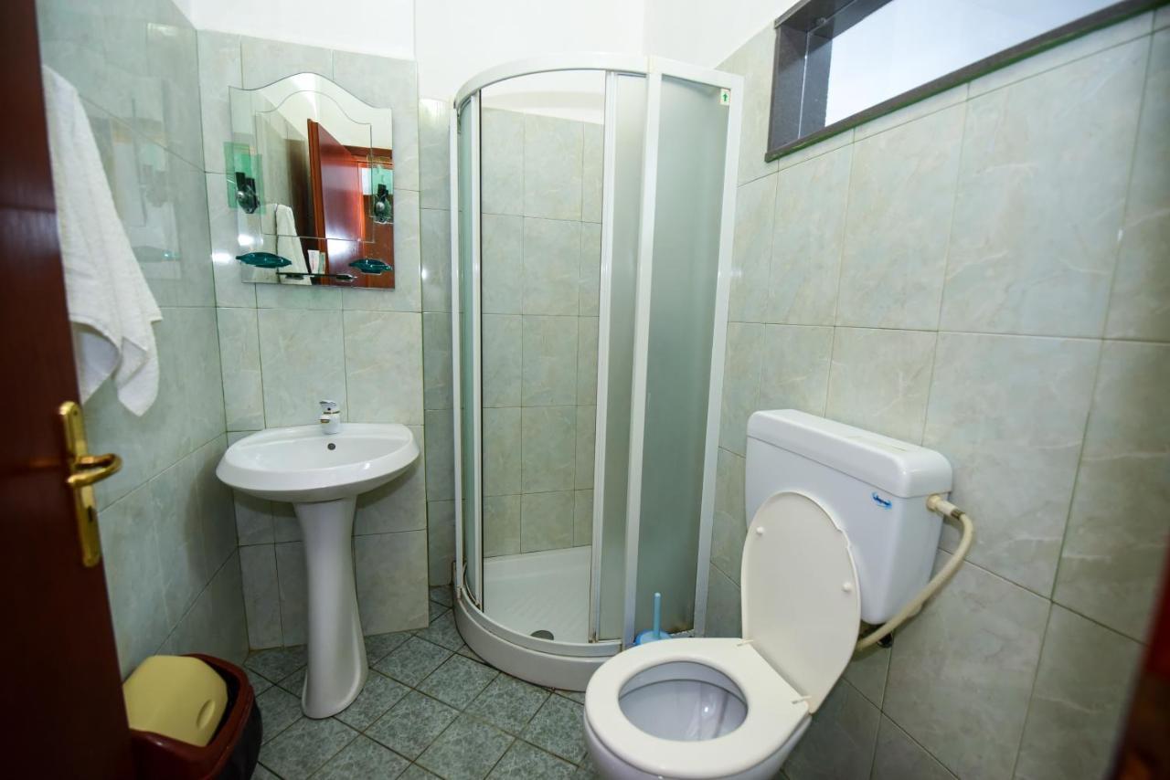 Koa Hotel Durrës 外观 照片